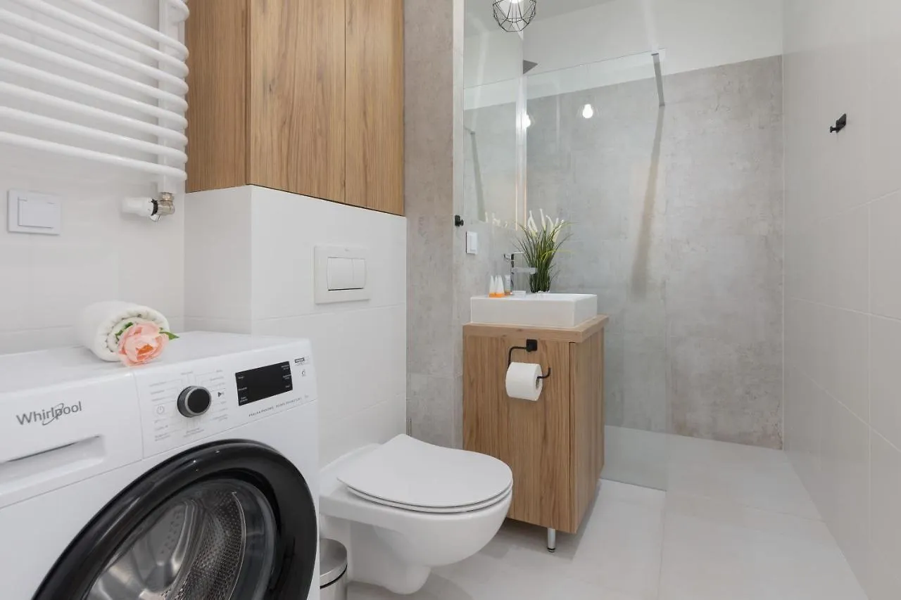 Warsaw Pozytywny Mokotow Apartment By Renters